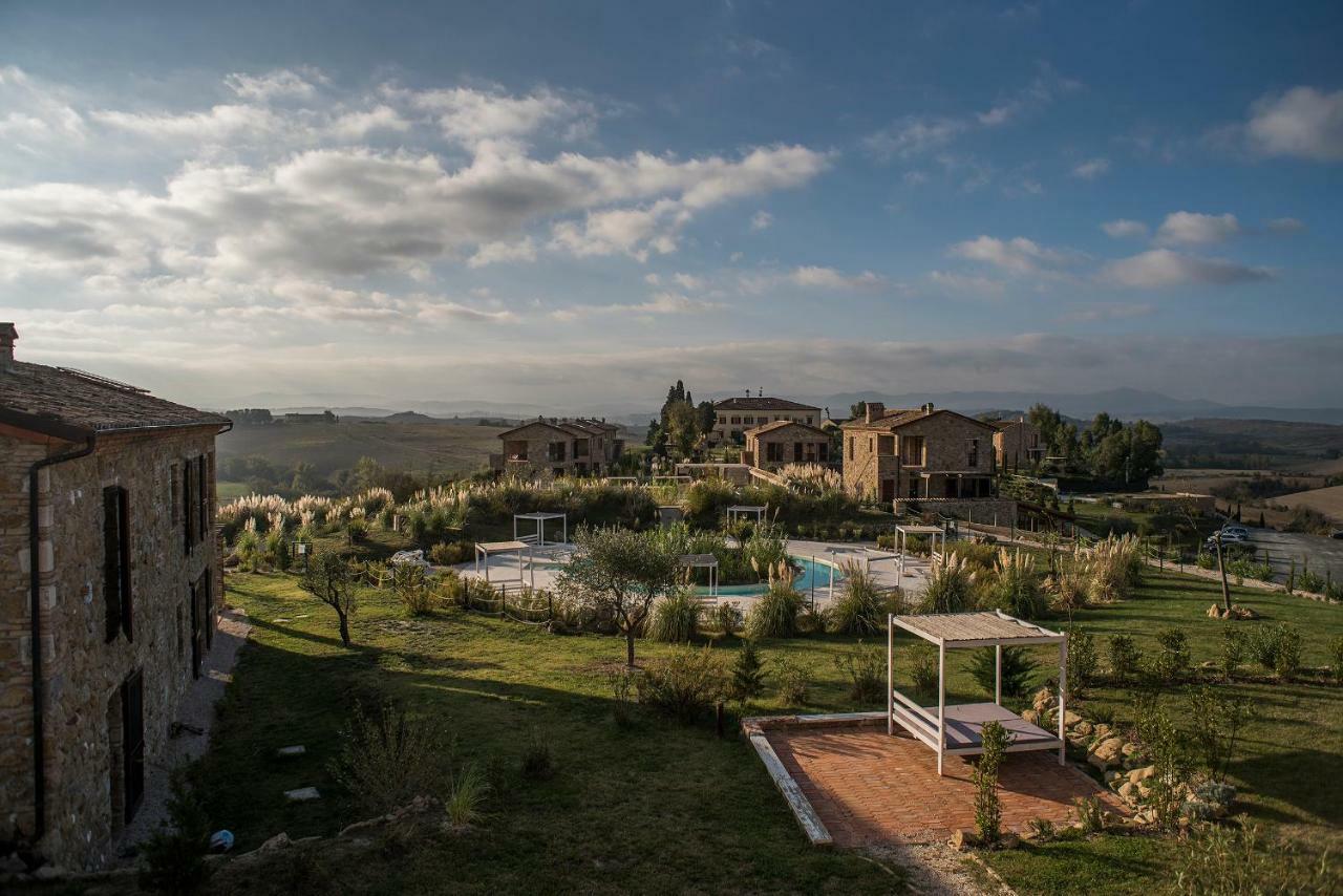 Tuscany Forever Premium Volterra