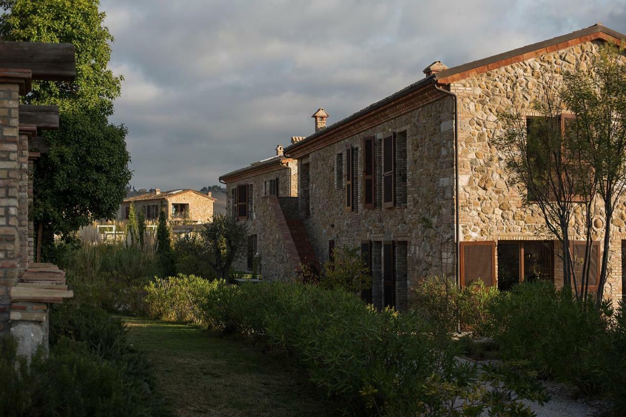 Tuscany Forever Premium Volterra